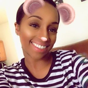 Meet your Posher, Andrra